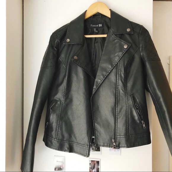 Forever 21 Jackets & Blazers - Forever 21 Faux Leather Jacket
